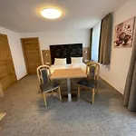 Guest house Zum Wilden Hannes 3*