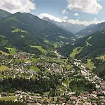 Gasthof Zum Wilden Hannes Wagrain