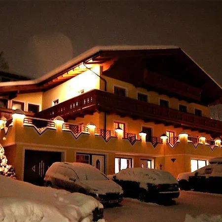 Guest house Zum Wilden Hannes Wagrain